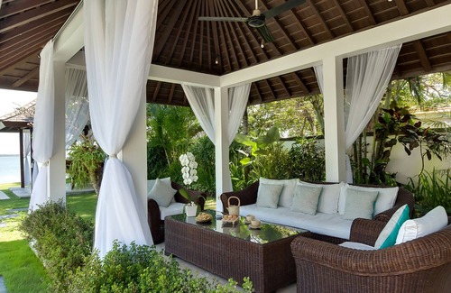 Nusa Dua Villa | Luxury Waterfront 3BR Villa, 10Mins Walk From Main Tourist Street Area!