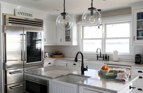 Portsmouth House | Luxury Waterfront Rental at Sunrise Point
