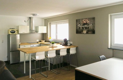 Erlenbach Apartment | Luxury Wohnung mit 3 Schlafzimmer V2