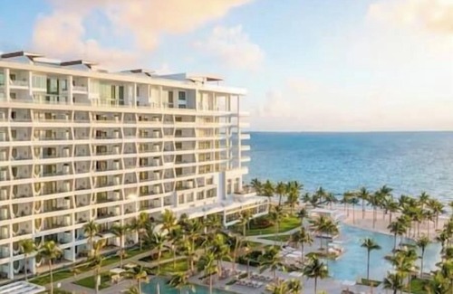 Punta Sam House | LuxuryOceanFront Resort, Cancun