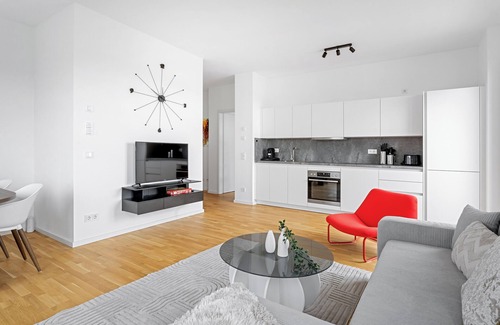 Boeblingen Apartment | Luxus 3-Room Apart. HANSEN I Centre I Family I Balcony I US Army I Free Parking
