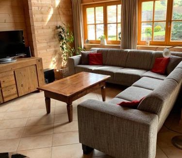 Ortsmitte House | Luxus Blockhaus Willingen Sonnenhang Lodge B