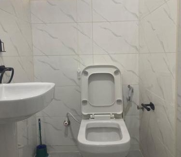 Oshodi-Isolo Apartment | LV-21 Service Apartment MO4a