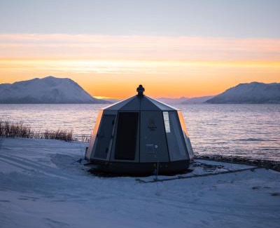 Lyngen Other | Lyngen Experience Aurora Hut