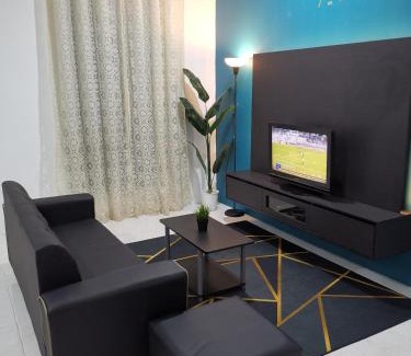 Bota House | LYNN HOMESTAY SERI ISKANDAR