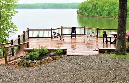 Almo Cabin | Lynnhurst Resort - Kentucky Lake Water View Cabin 4 (Dog Friendly!)