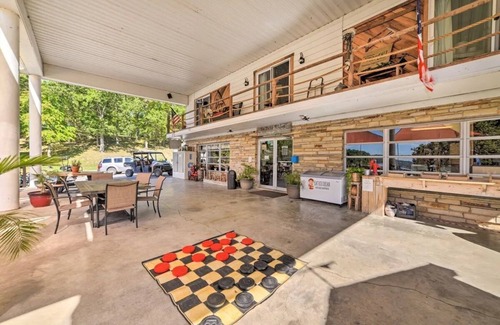 Almo Cabin | Lynnhurst Resort-Private cabin on Kentucky Lake with Hot Tub