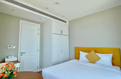 An Thoi Apartment | LYNS Apartment - Ocean View with Infinity Pool &Firework