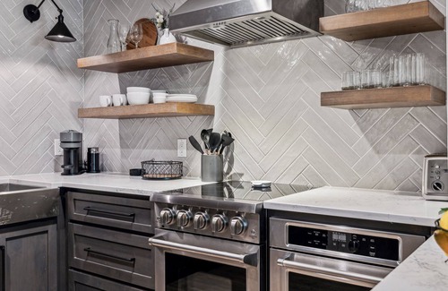 Music Row Cottage | Lyric Loft - Music Row - 4 Mins to Broadway