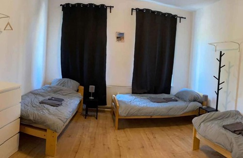 Probstheida Apartment | Lz01 Schöne Monteurwohnung, Zentrumsnah mit TV & Wlan