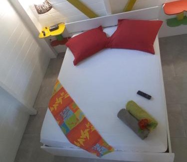 Baie-Mahault Ski Chalet | Méline