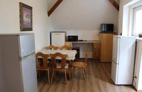 Crawinkel Apartment | Möblierte Zimmer und Wohnungen in Thüringen Wald
