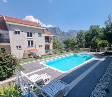Prcanj Apartment | M apartman