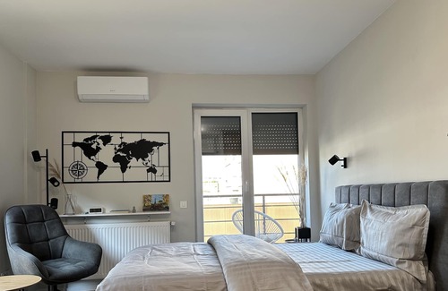 Cluj-Napoca Apartment | M-avenue Studio Near Iulius Mall