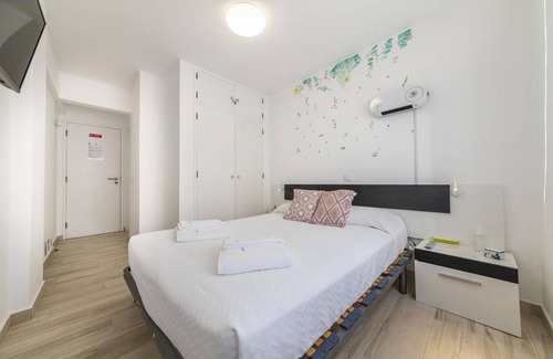 Lagos Apartment | M - Bedroom 4 at Martin & Tomas Guesthouse