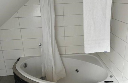 Lucerne Apartment | M-hostel Suite
