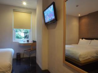 Melawai Hotel | M Hotel