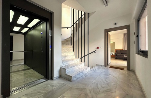 Moschato-Tavros Apartment | M & M 2 in the city