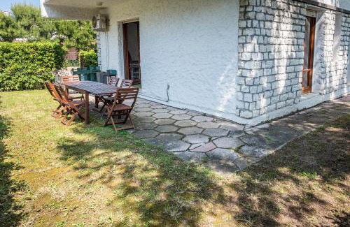 Marcelli Apartment | M085 - Marcelli, trilocale con giardino al Residence MARE VERDE