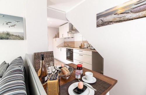 Groemitz Apartment | M1 - Apartmenthaus Marienburger Str 4 - FERIENDOMIZIL HOLLICH