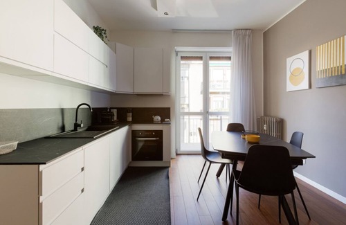 Giambellino Apartment | M4 Frattini modern APT with balcony x4