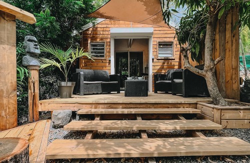 Orient Bay Cottage | Mango Cottage Orient Bay, Charming and Authentic