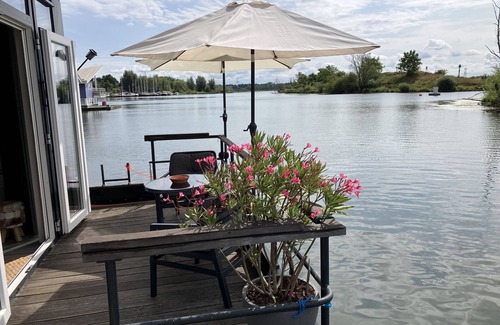 Ohe en Laak Boat Rental | Maasterp - Woonboot 16