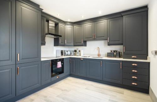 Enniskillen House | Mabel's Maison by Escape Ordinary