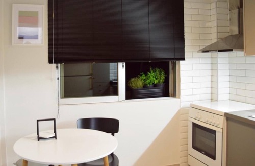 Agios Dimitrios Apartment | Mac & Ntina luxury apartment