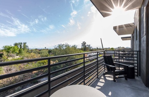 North Scottsdale Condo | Macallister 2008|Heated Pool|Close 2 Golf|BBQ|View