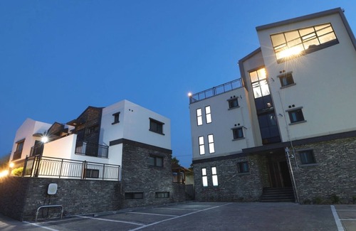Jocheon Apartment | Macarios Pension