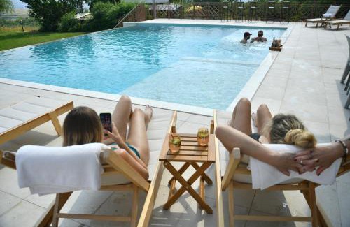 Skopje Region Villa | Macedonium Luxury Villa with big pool & Jakuzzi
