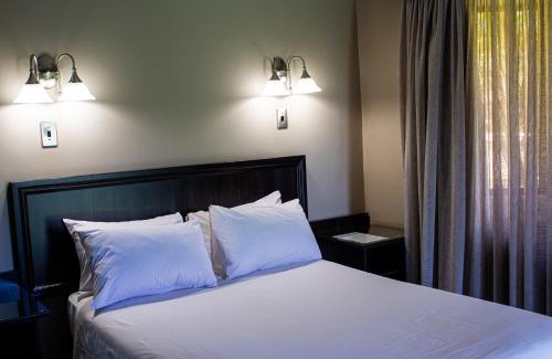 Lephalale Hotel | Machauka Lodge
