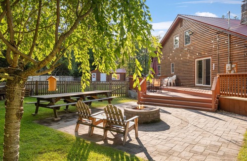 Thornton Cabin | Mad River Cabin – Cozy Retreat Near Skiing, Golf & Nature in Thornton, NH