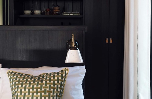 Farrington Gurney Hotel | Mad Swans in The Mendips