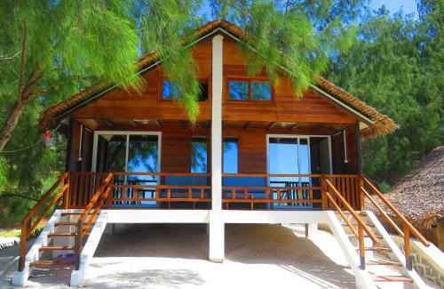 Antsiranana Resort | Madakitecamp