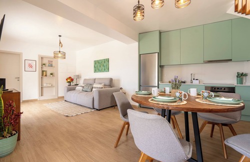 Campanario Cottage | Madeira Protea Retreat with Heated Pool and Private Workspace