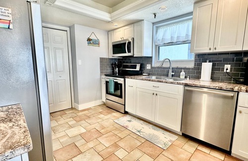 Madeira Beach Condo | Madeira Towers 504 Corner Beachfront Unit