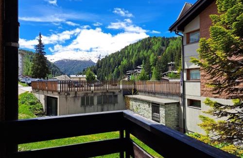 Chiavenna Apartment | Madesimo in Piazza by Quokka 360 - in the centre of Madesimo