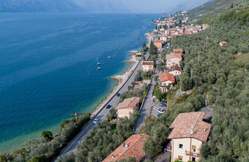 Brenzone sul Garda Apartment | Madonna Dell'Aiuto True View Olivo
