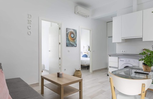 Pacifico Apartment | Madrid Pacífico - Nex to Retiro Park