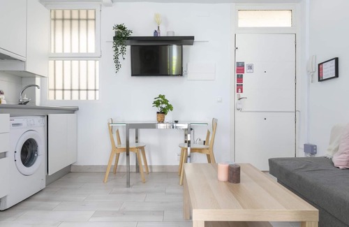 Pacifico Apartment | Madrid Pacífico - Nex to Retiro Park