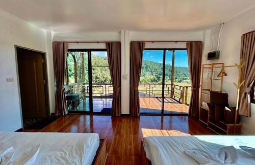 Ban Luang House | Mae Klang Luang Villa แม่กลางหลวงวิลล่า