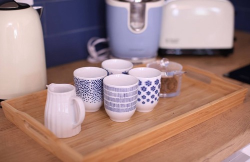 Uribarri Apartment | Maestro Damián Modern Brand New Apartment in Bilbao