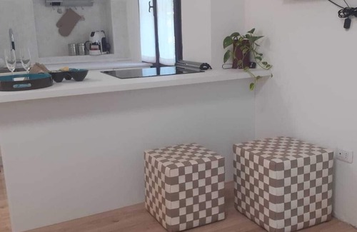 Valganna Apartment | Magda's Corner-directly on the lake-private beach is private parking
