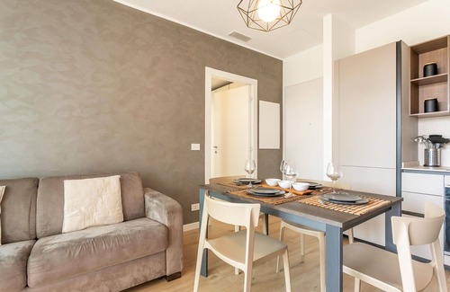 Cascina dei Pomi Apartment | Maggiolina Townlife, Modern And Bright 1BR With Terrace By Halldis