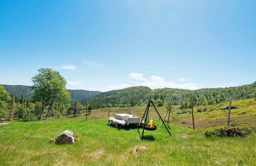 Vinje Cabin | Magic View | Unspoiled nature | Summer mountain pasture with goats
