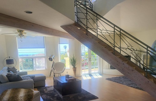 Olde Carlsbad House | Magical Compound Ocean View House/ Pool,Jacuzzi,Sauna! Walk to Beach!