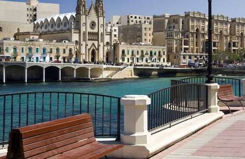 Tower Road Apartment | MAGICAL ROOFTOP PENTHOUSE, BEST LOCATION IN SLIEMA!