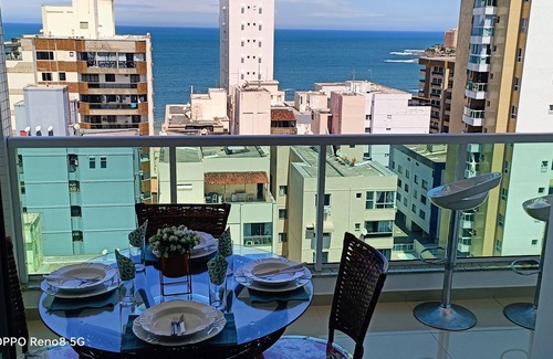 Muquicaba Apartment | Magnífico apto, vista mar,2 dorms, 2 Wc, Wi-fi, garagem, apenas 3 mins da orla!